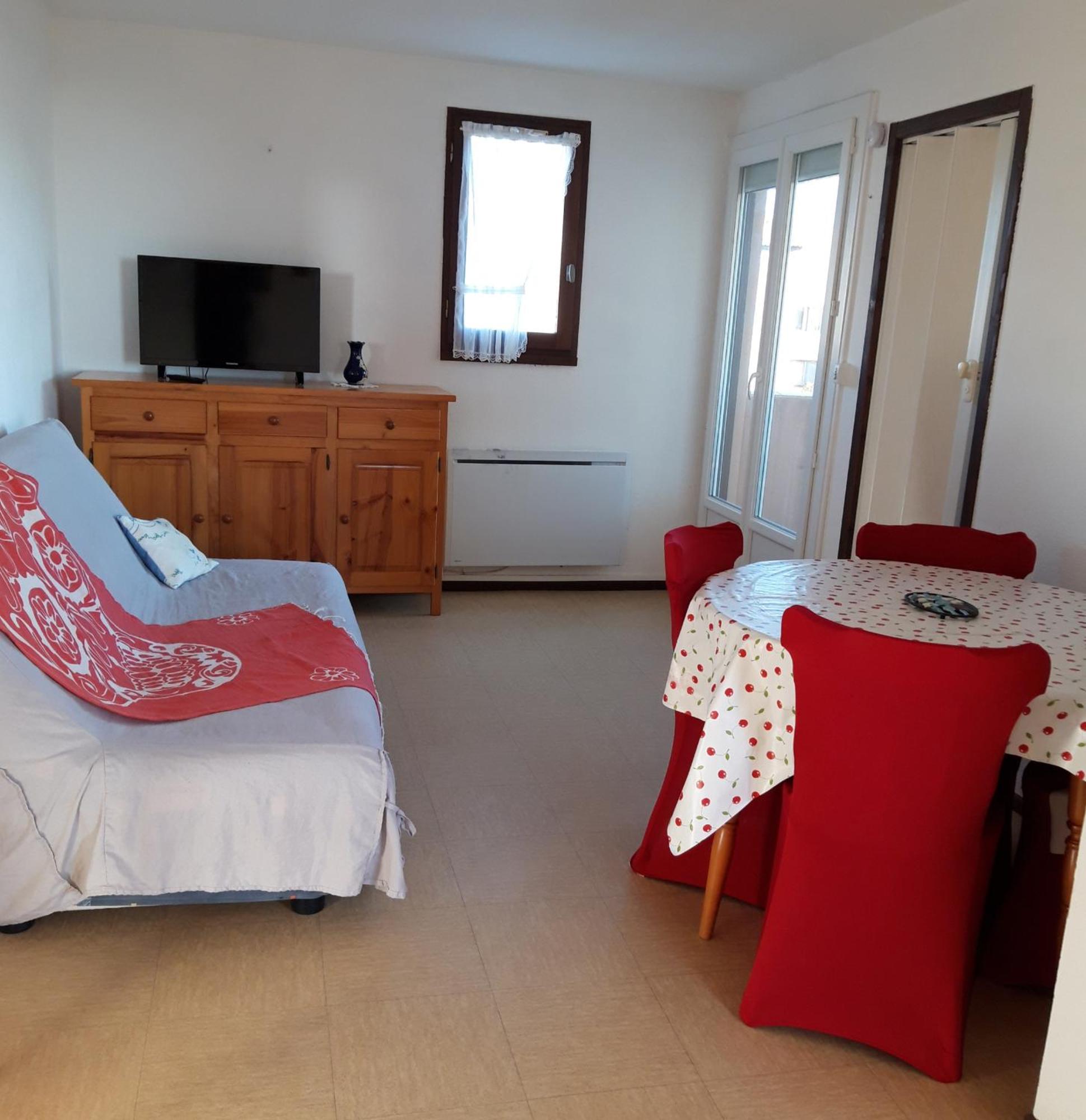 Appt 2 Ou 4 Personnes Avec Piscine, Tennis Et Parking Prive Fleury  Exterior foto